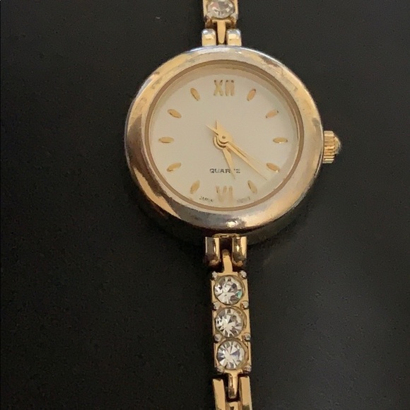 Quartz elegant woman’s thin bracelet watch main image 4